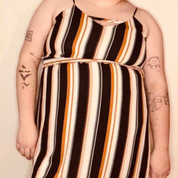 Stripped Midi Dress - Picture 1 of 1